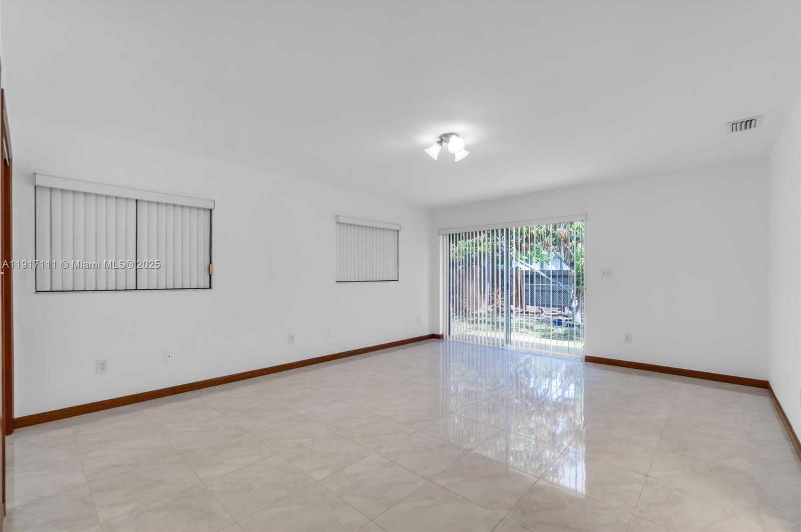 Small Image of 9085 SOUTH WEST 157TH ST, Palmetto Bay Number 11