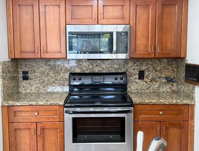 Small Image of 1875 NORTH WEST 93RD WAY, Plantation Number 15