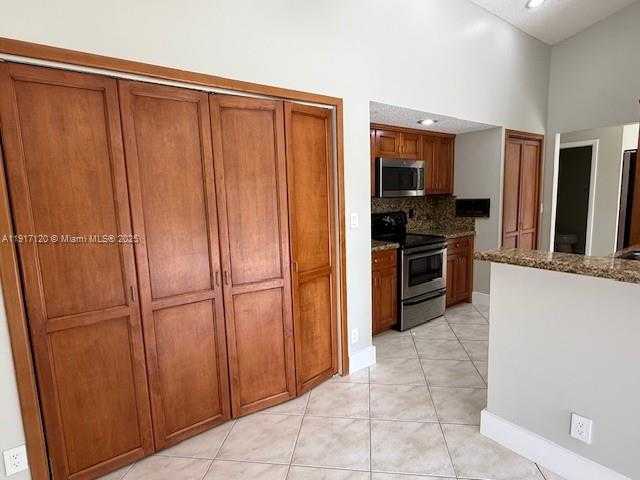 Small Image of 1875 NORTH WEST 93RD WAY, Plantation Number 16