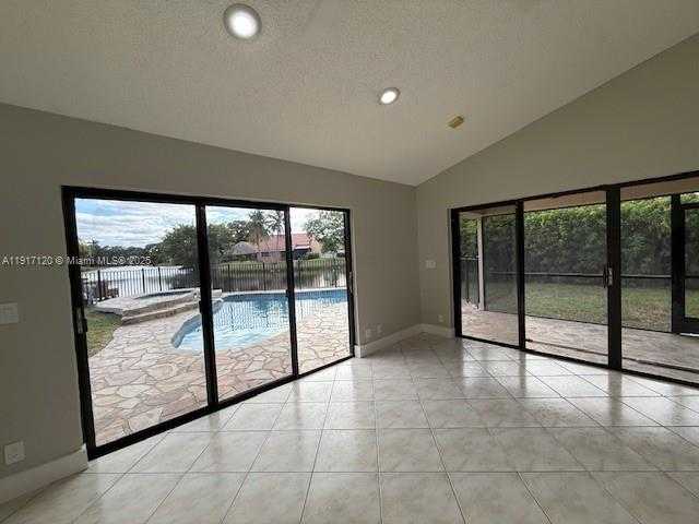 Small Image of 1875 NORTH WEST 93RD WAY, Plantation Number 22