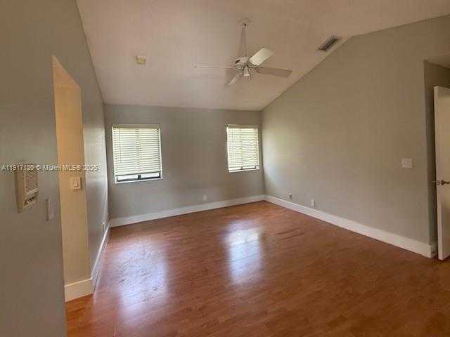 Small Image of 1875 NORTH WEST 93RD WAY, Plantation Number 25