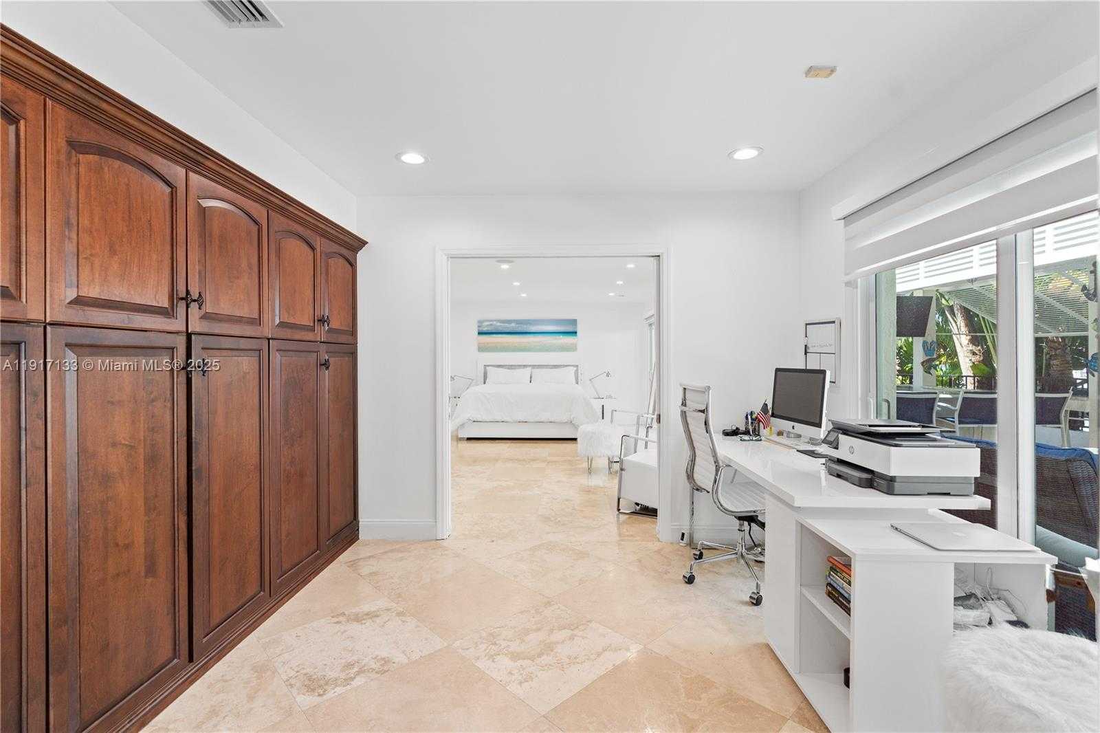 Small Image of 2839 NORTH EAST 35TH ST, Fort Lauderdale Number 31