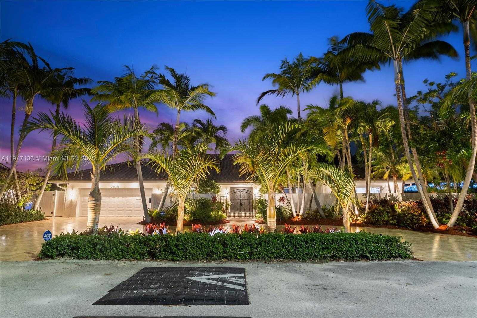 Small Image of 2839 NORTH EAST 35TH ST, Fort Lauderdale Number 52