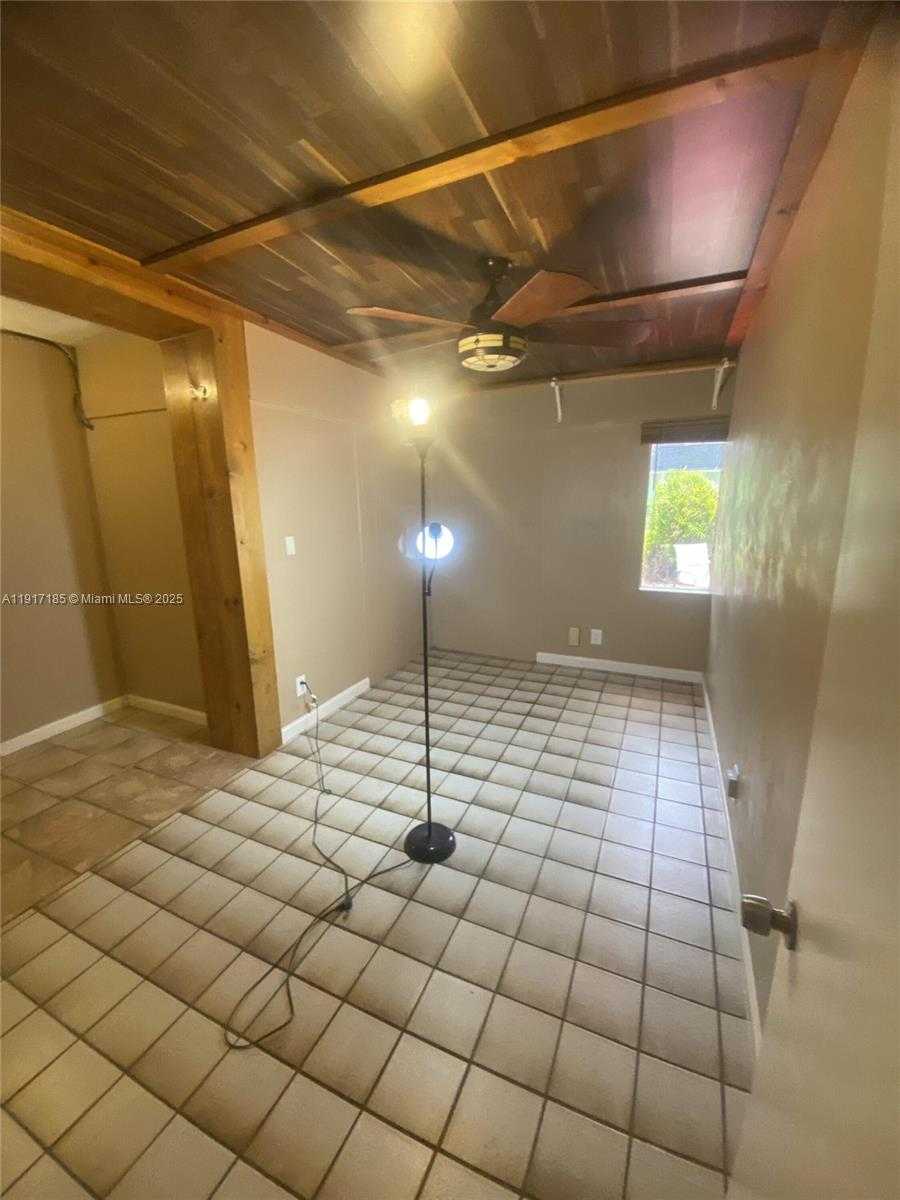 Small Image of 4802 BAYBERRY LN, Tamarac Number 9