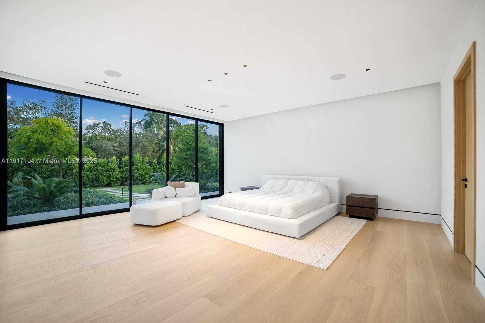 Small Image of 7051 SOUTH WEST 69TH AVE, South Miami Number 15