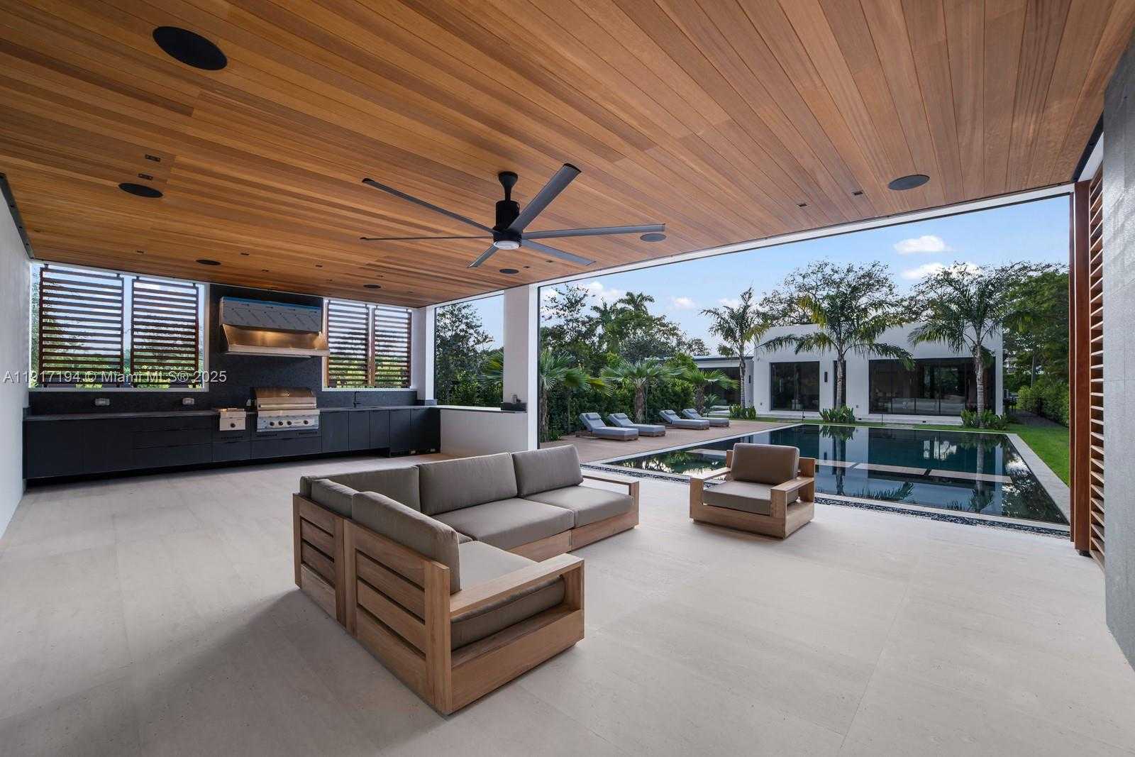 Small Image of 7051 SOUTH WEST 69TH AVE, South Miami Number 19