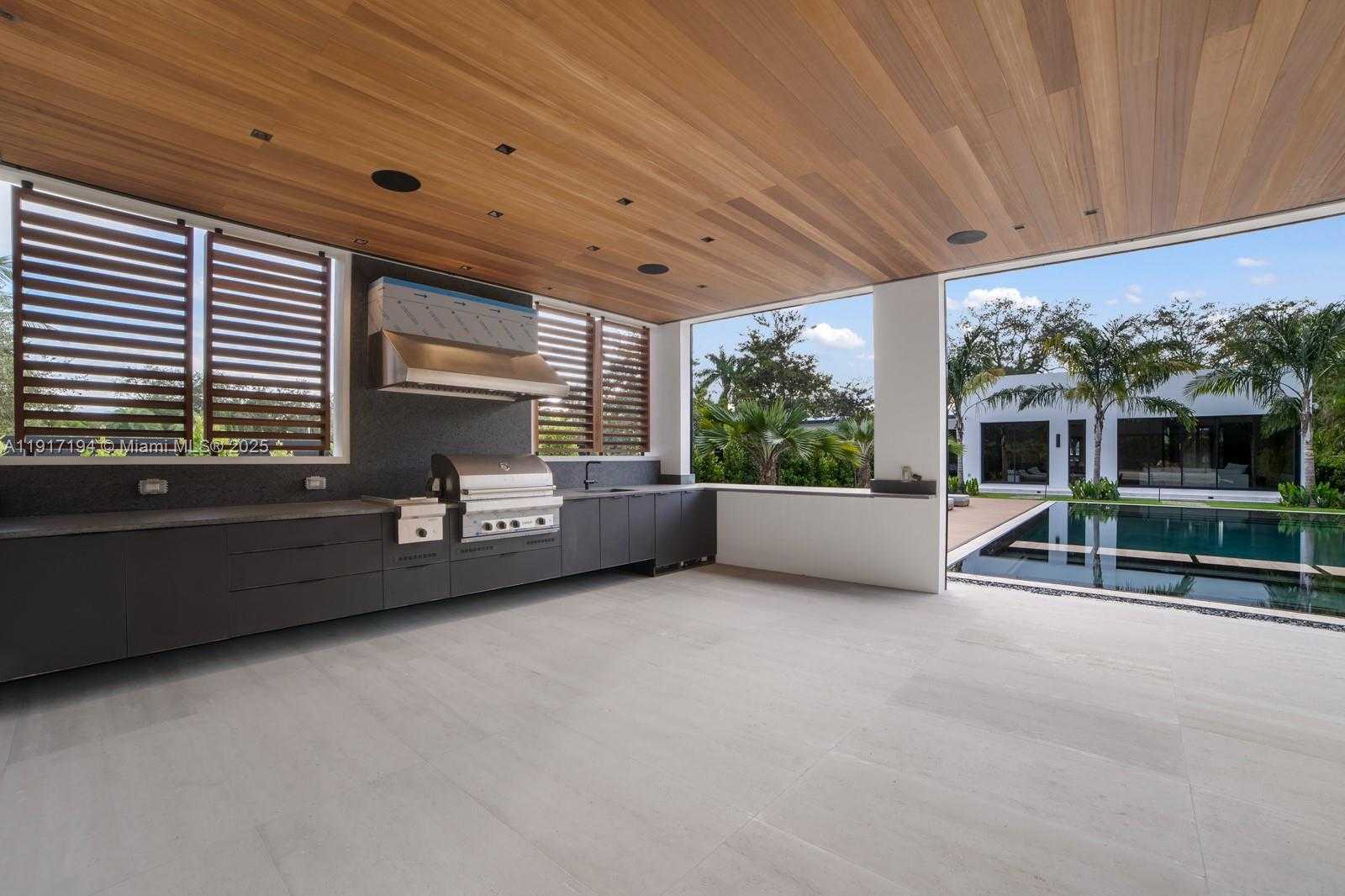 Small Image of 7051 SOUTH WEST 69TH AVE, South Miami Number 20