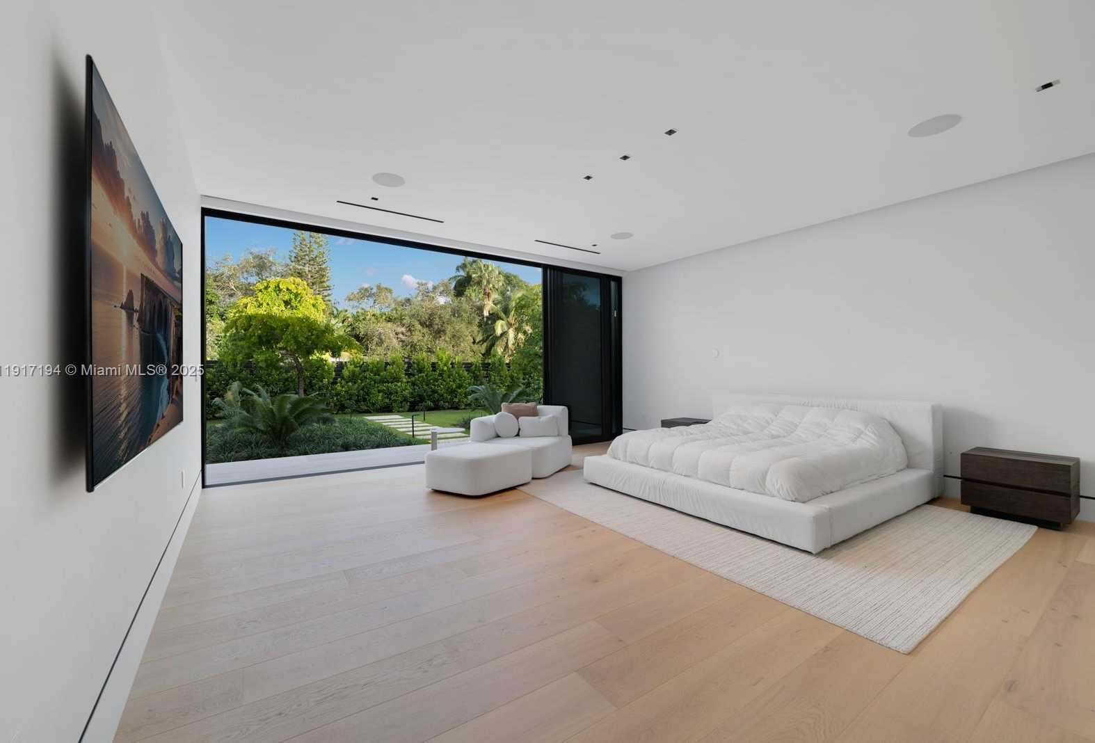 Small Image of 7051 SOUTH WEST 69TH AVE, South Miami Number 9