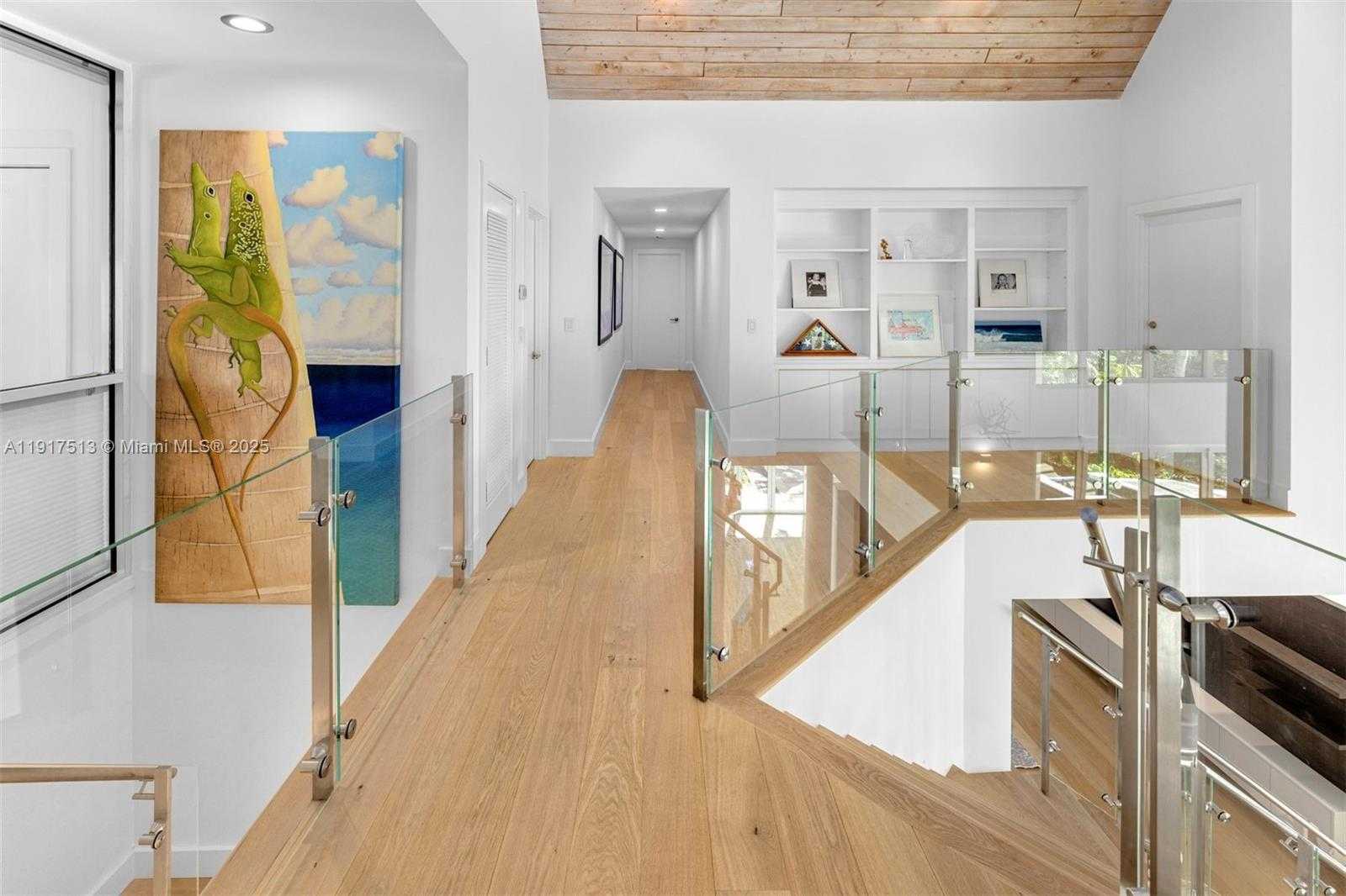 Small Image of 7150 WEST LAGO DR, Coral Gables Number 19