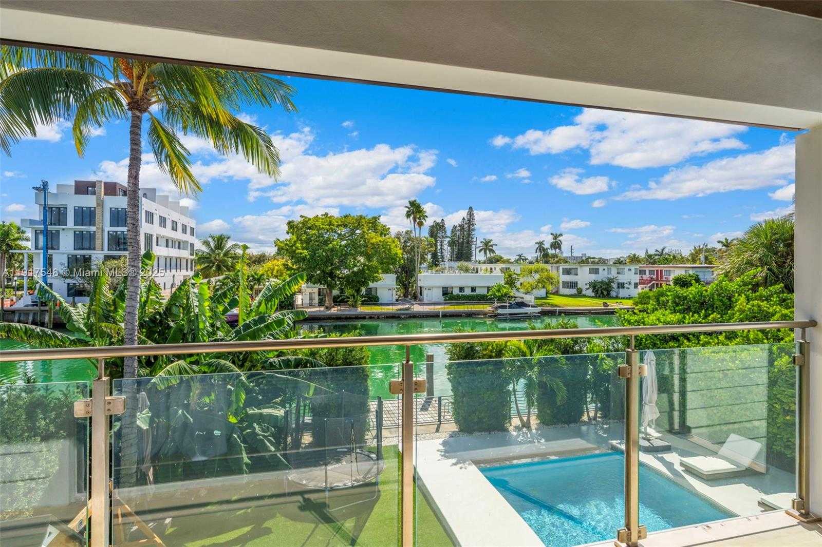 Small Image of 710 SOUTH SHORE DR, Miami Beach Number 31