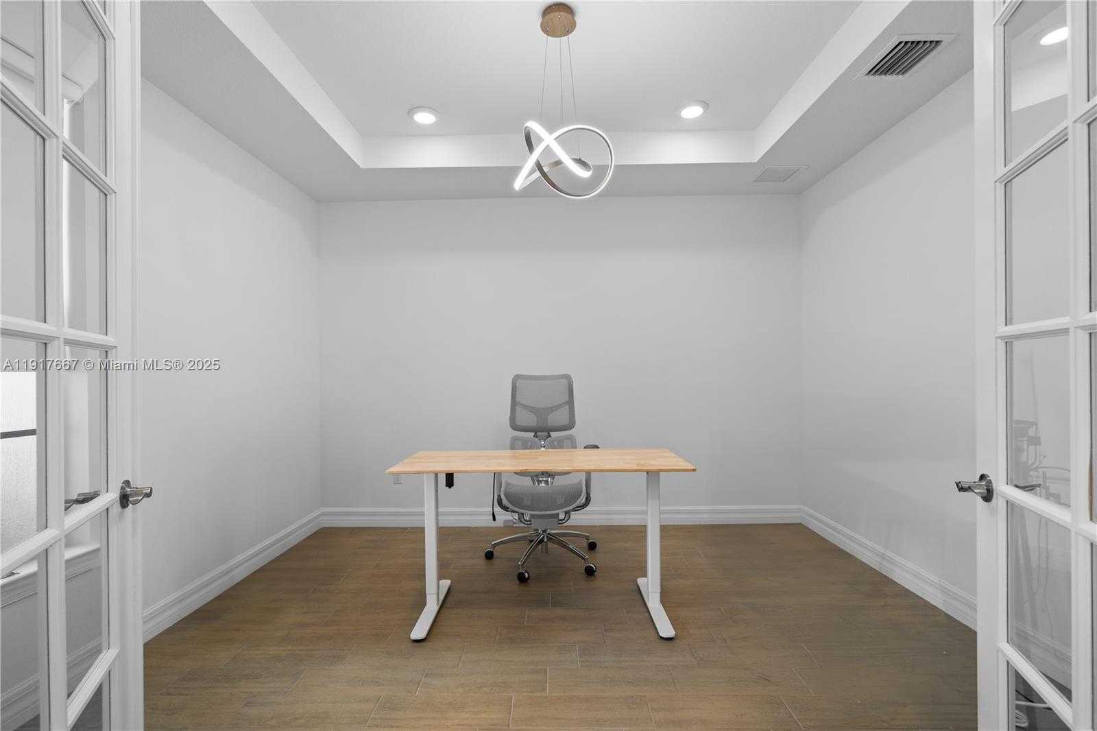 Small Image of 2715 PRIMROSE PL, Oakland Park Number 28