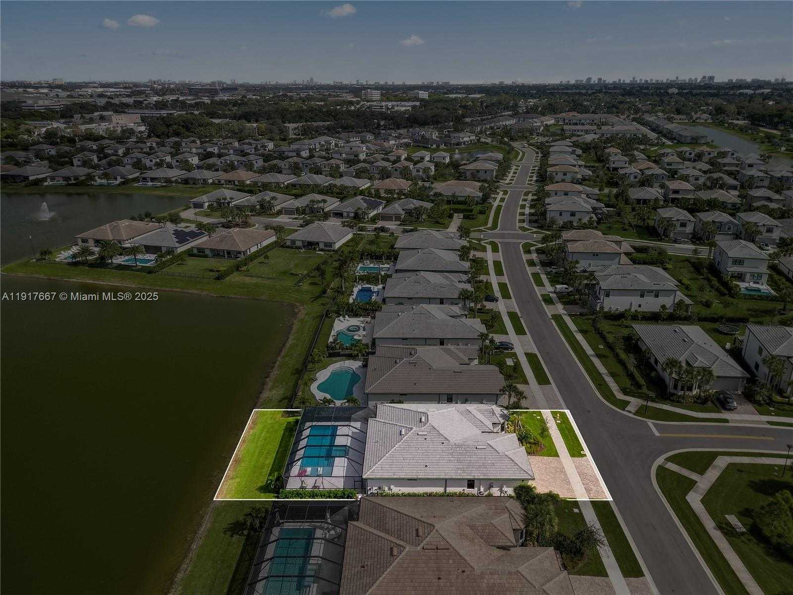 Small Image of 2715 PRIMROSE PL, Oakland Park Number 38