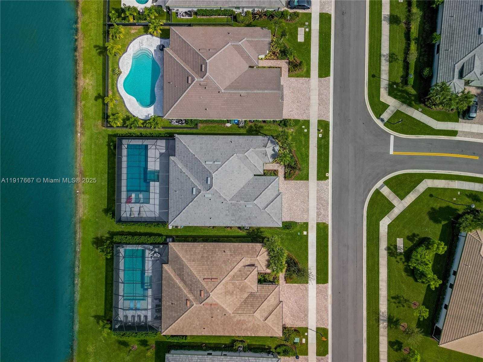 Small Image of 2715 PRIMROSE PL, Oakland Park Number 46