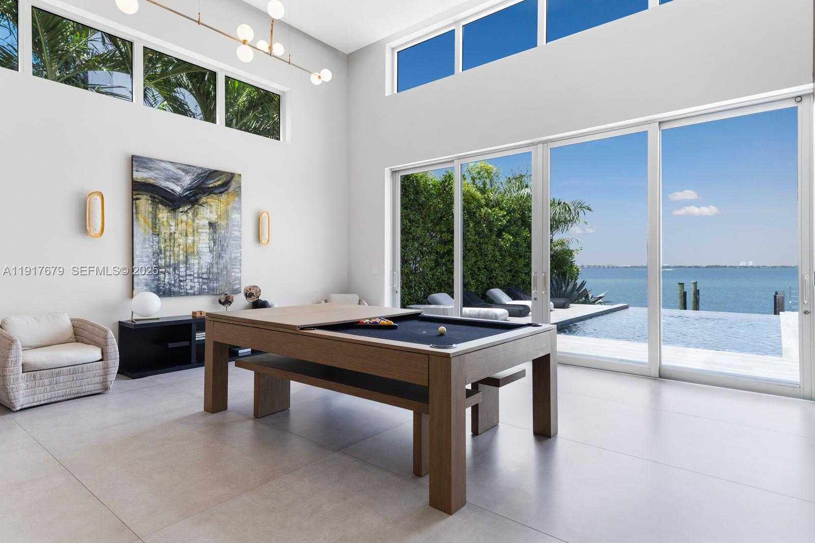 Small Image of 1379 NORTH VENETIAN WAY, Miami Number 15