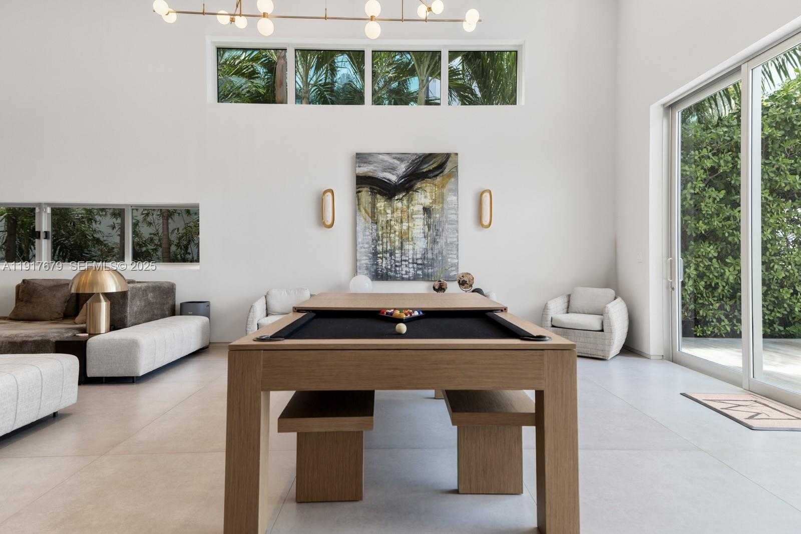 Small Image of 1379 NORTH VENETIAN WAY, Miami Number 16