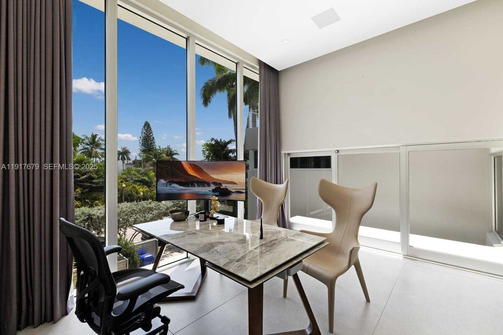 Small Image of 1379 NORTH VENETIAN WAY, Miami Number 34