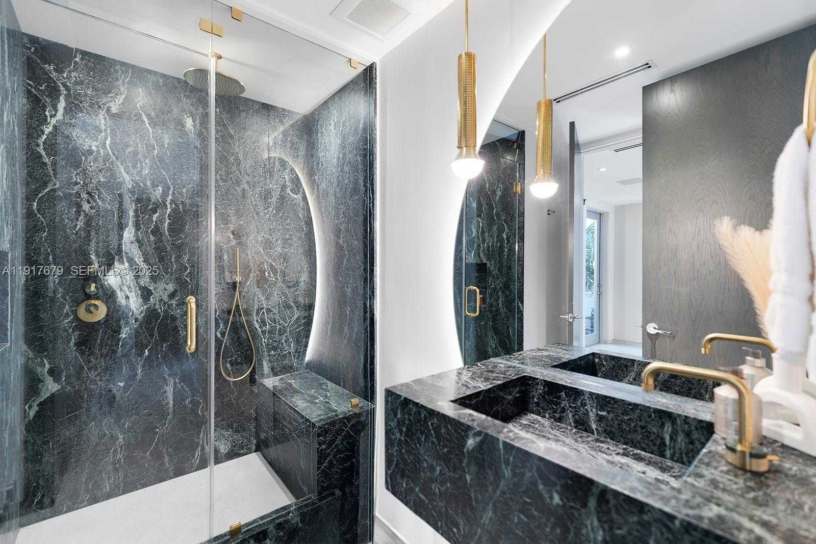 Small Image of 1379 NORTH VENETIAN WAY, Miami Number 38