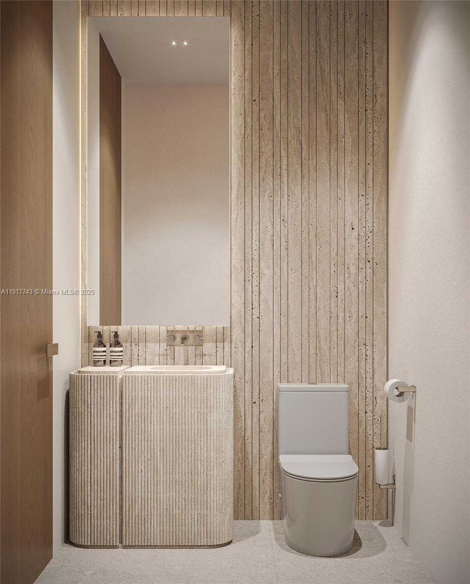 Small Image of 420 SUNSET DR, Coral Gables Number 24