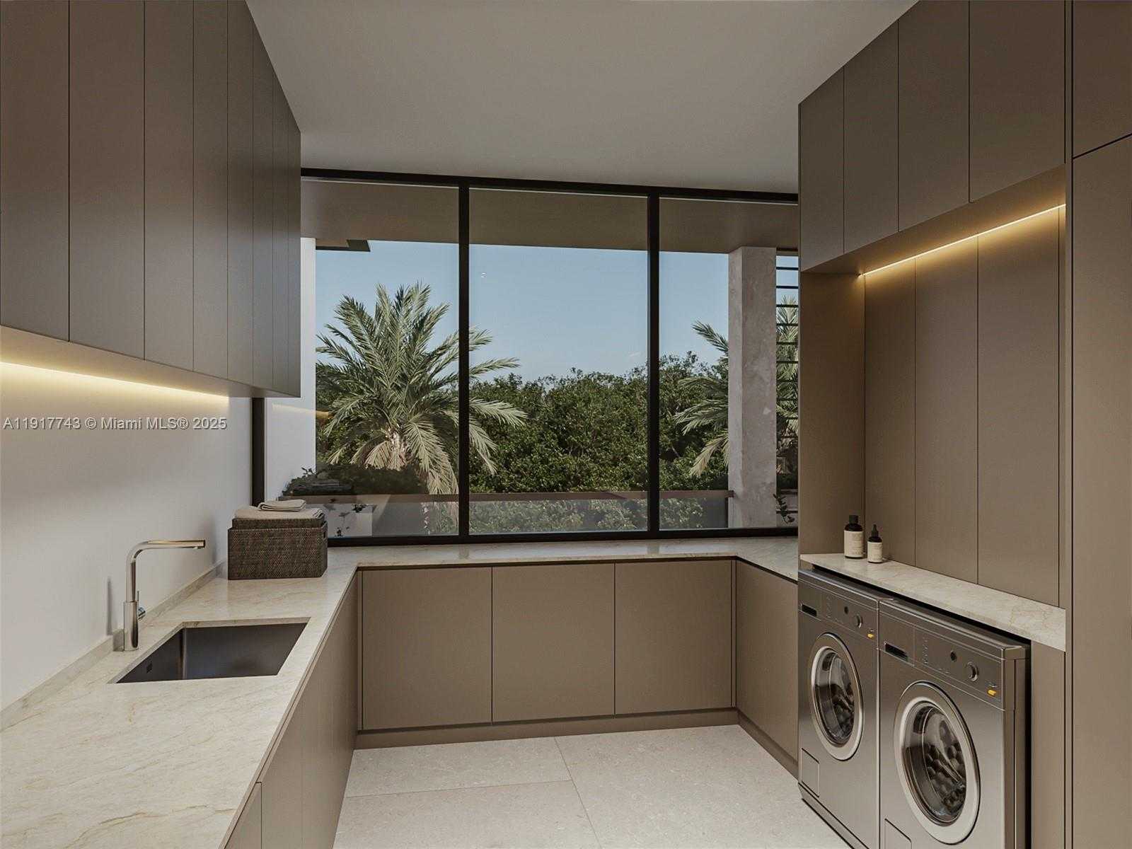 Small Image of 420 SUNSET DR, Coral Gables Number 28