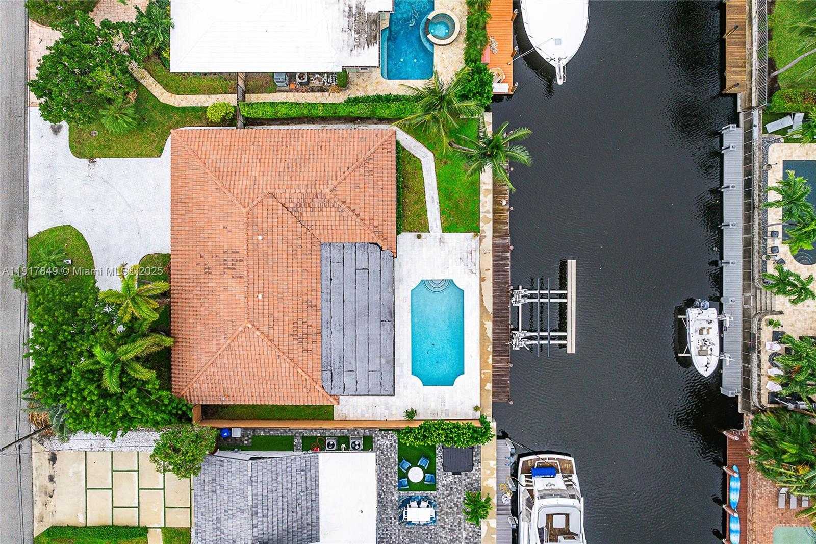 Small Image of 1250 NORTH EAST 27TH TER, Pompano Beach Number 14