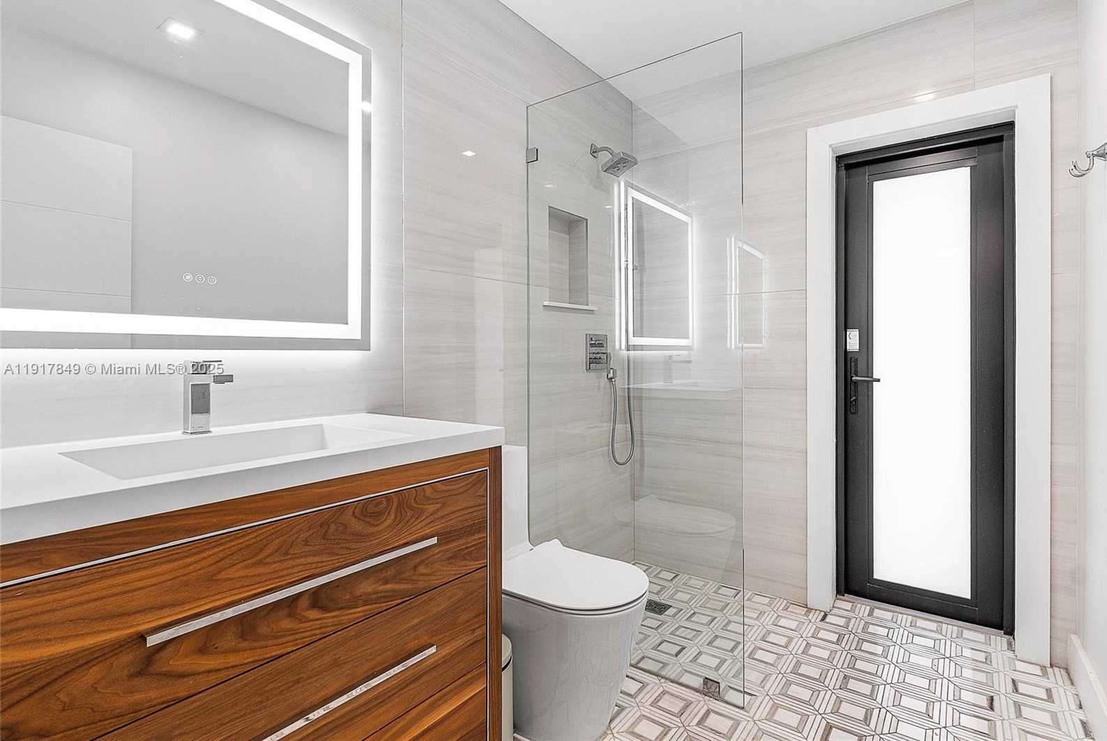 Small Image of 1250 NORTH EAST 27TH TER, Pompano Beach Number 25