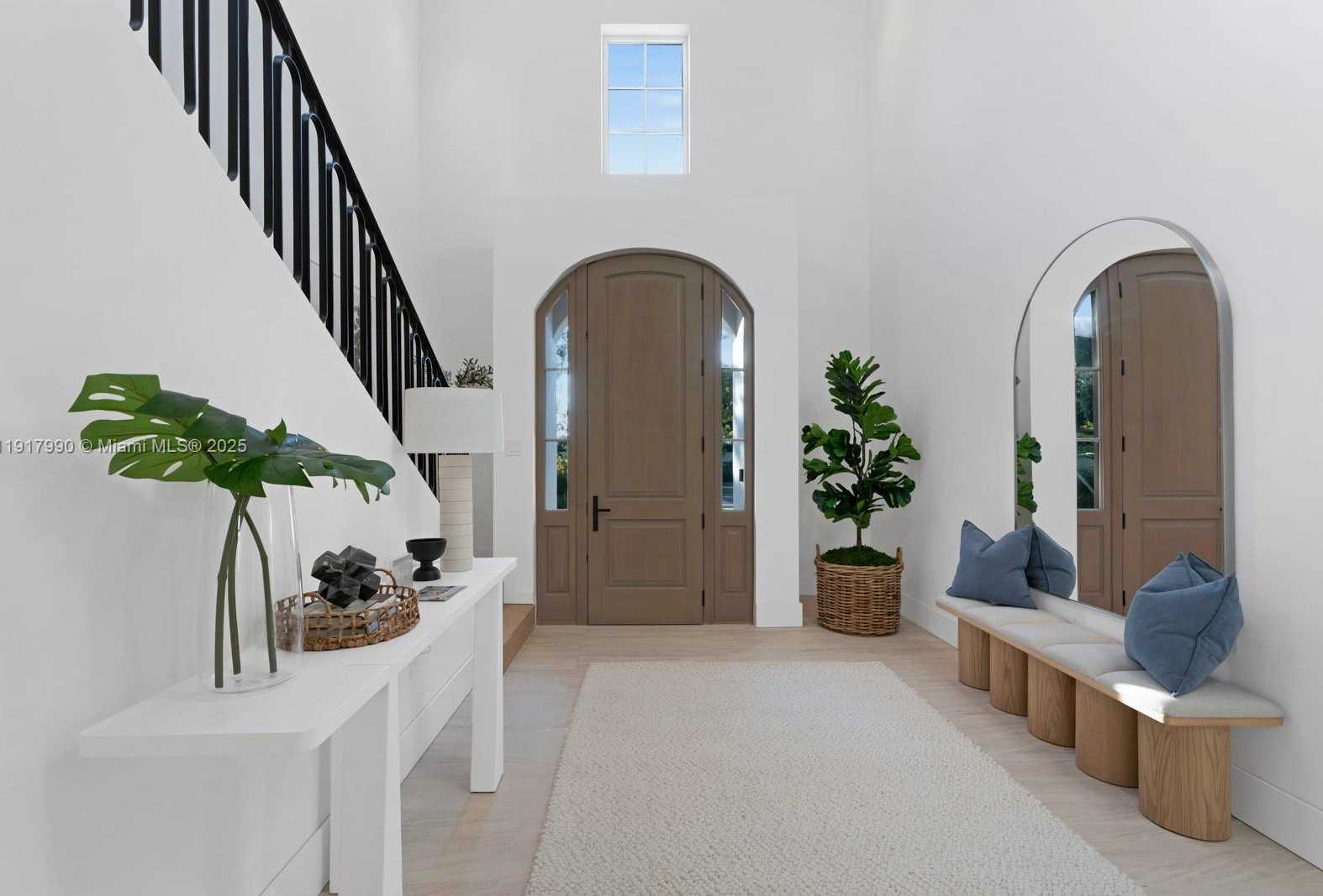 Small Image of 2219 IBIS ISLE ROAD E, Palm Beach Number 10