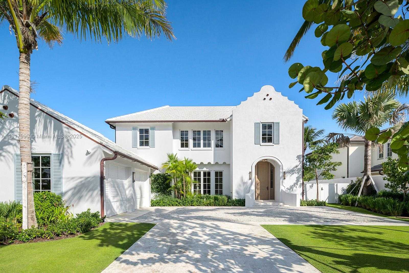 Small Image of 2219 IBIS ISLE ROAD E, Palm Beach Number 3