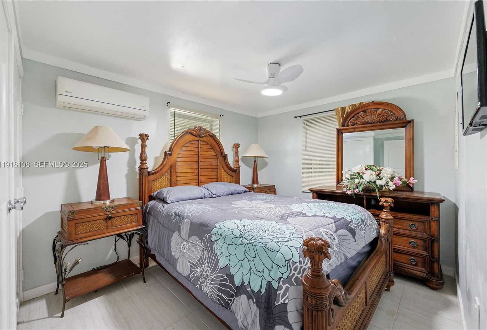 Small Image of 1464 SOUTH WEST 29TH AVE, Fort Lauderdale Number 11