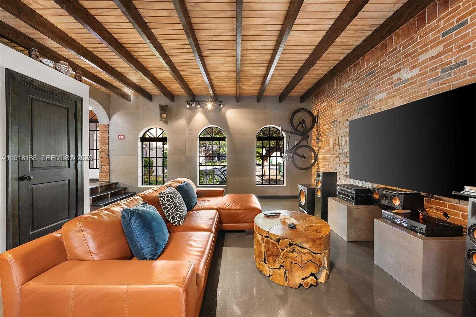 Small Image of 1650 SOUTH WEST 16TH ST, Miami Number 12