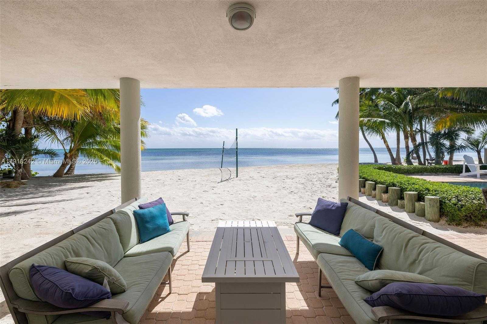 Small Image of 74049 OVERSEAS HWY, Islamorada Number 11