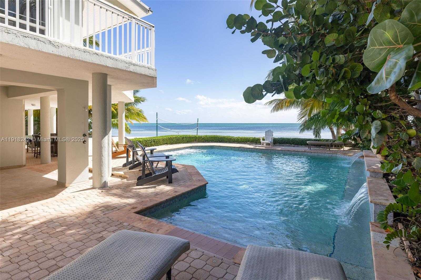 Small Image of 74049 OVERSEAS HWY, Islamorada Number 15