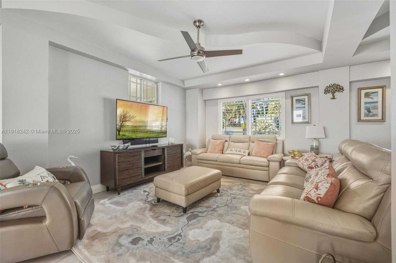 Small Image of 74049 OVERSEAS HWY, Islamorada Number 30