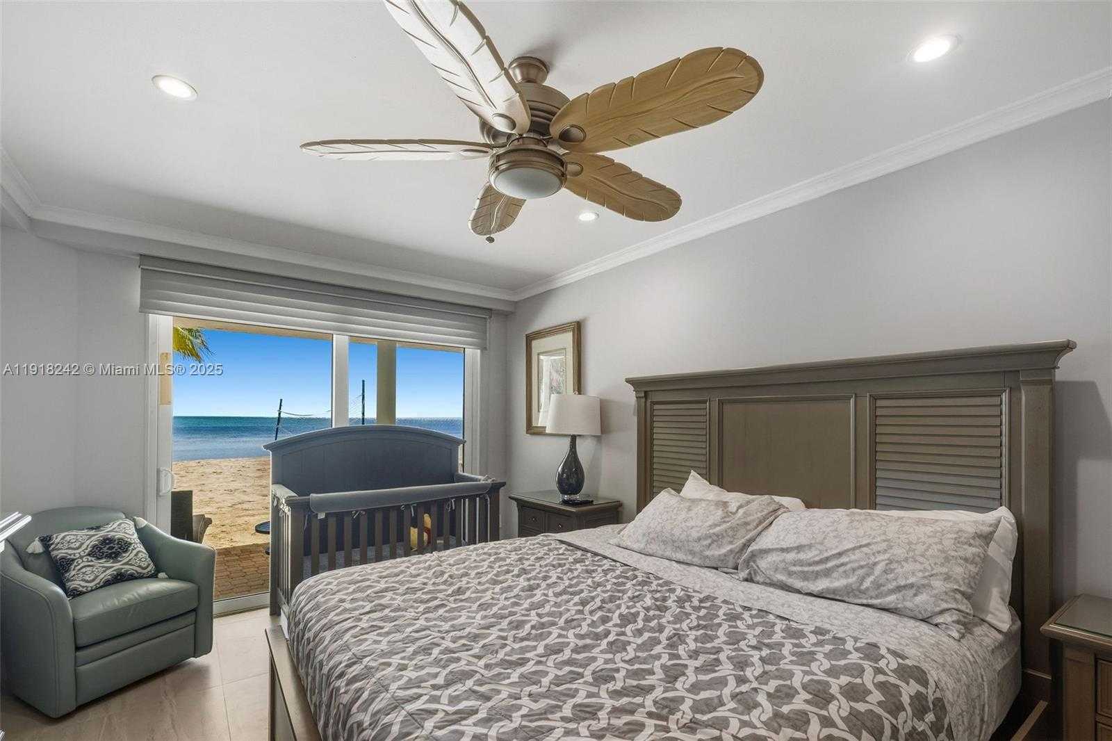 Small Image of 74049 OVERSEAS HWY, Islamorada Number 41