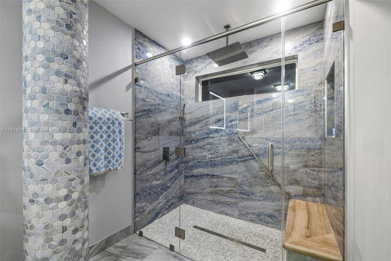 Small Image of 74049 OVERSEAS HWY, Islamorada Number 44