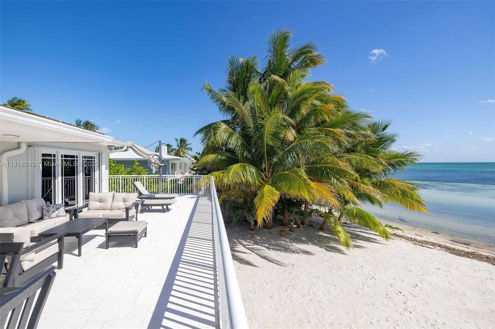 Small Image of 74049 OVERSEAS HWY, Islamorada Number 49