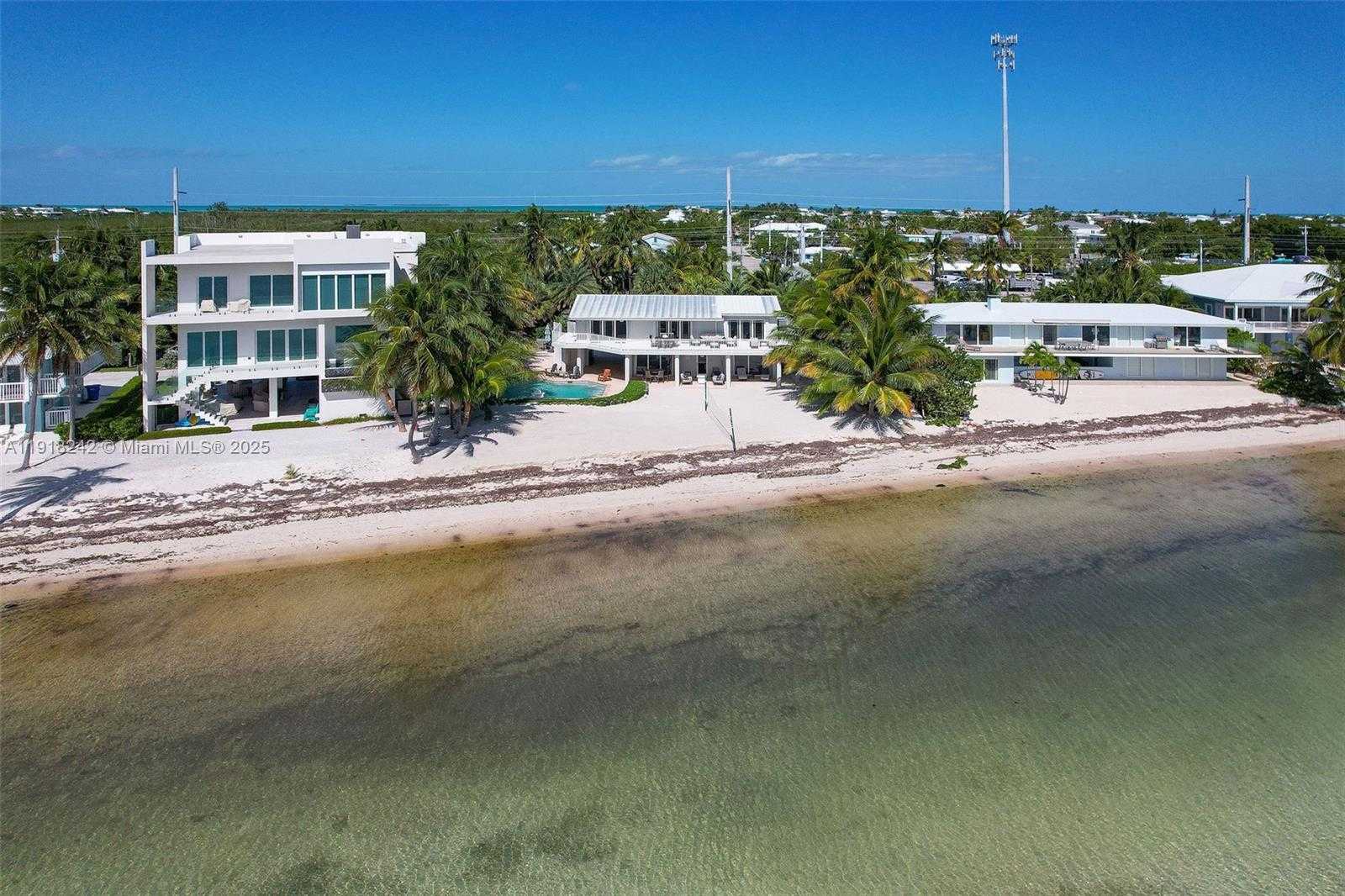 Small Image of 74049 OVERSEAS HWY, Islamorada Number 5