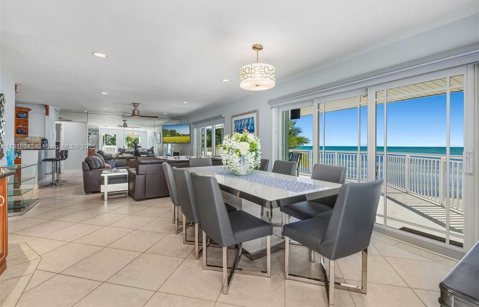 Small Image of 74049 OVERSEAS HWY, Islamorada Number 54