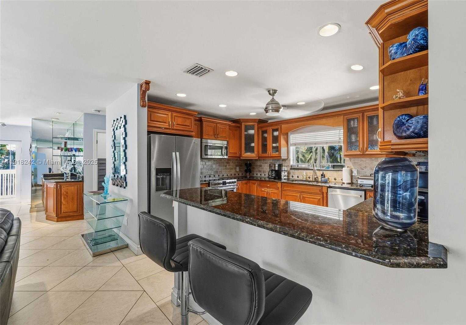 Small Image of 74049 OVERSEAS HWY, Islamorada Number 62