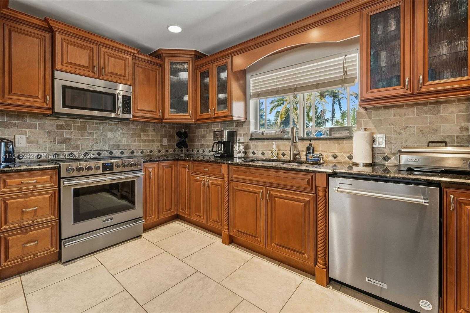 Small Image of 74049 OVERSEAS HWY, Islamorada Number 67