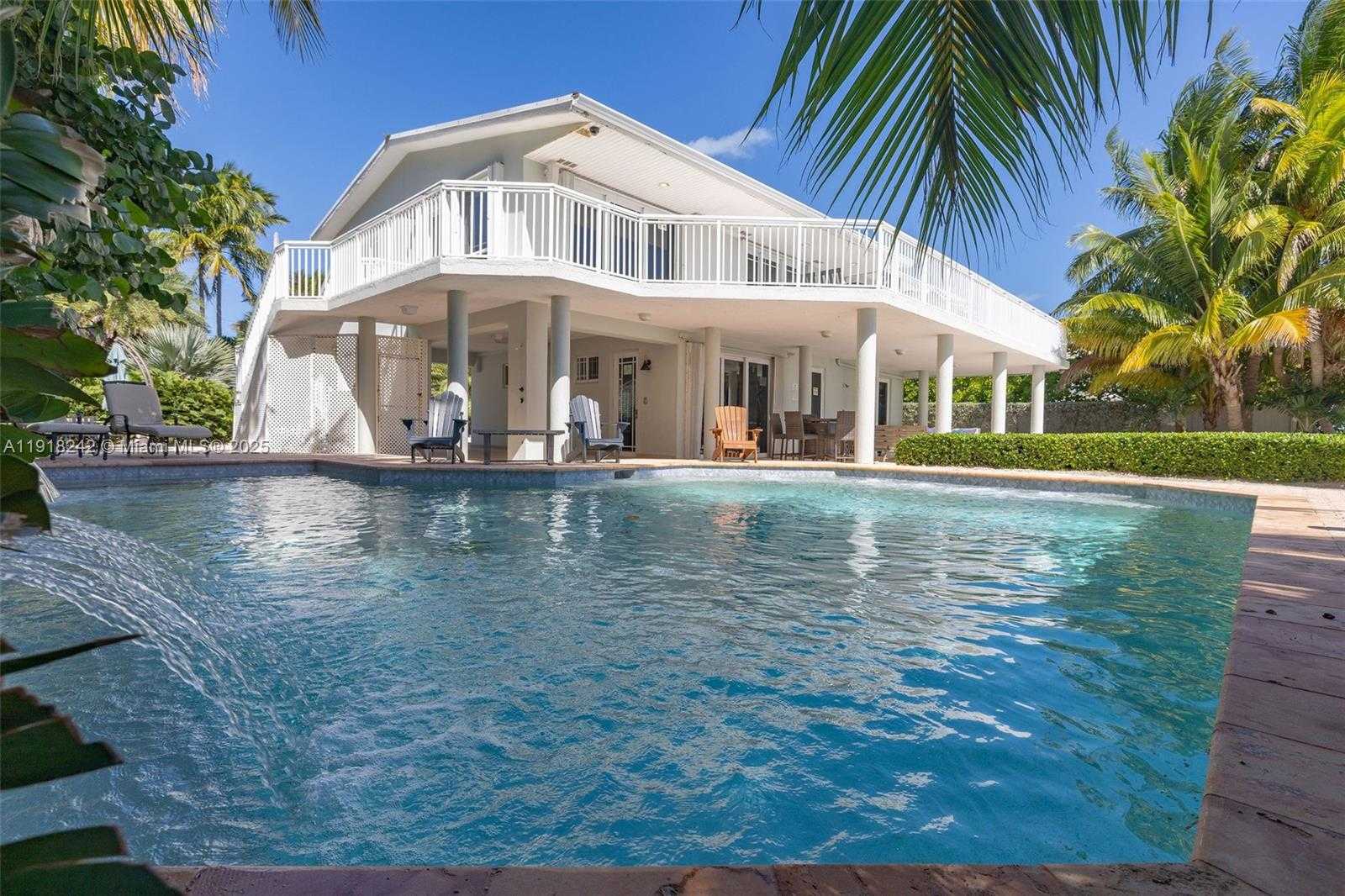 Small Image of 74049 OVERSEAS HWY, Islamorada Number 7