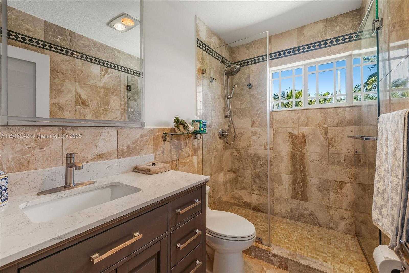 Small Image of 74049 OVERSEAS HWY, Islamorada Number 73