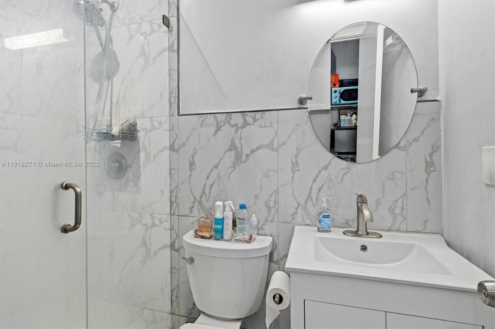 Small Image of 9411 SOUTH WEST 30TH TER, Miami Number 23