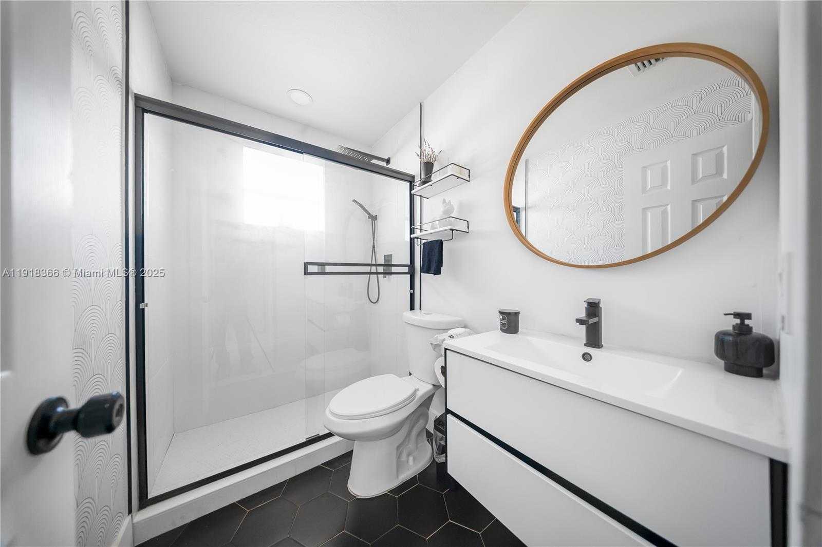 Small Image of 270 WEST 14TH ST, Hialeah Number 14