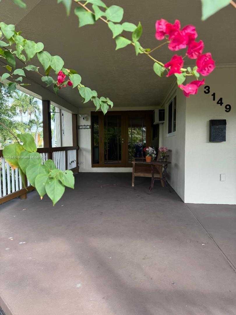 Small Image of 3149 HOLLYWOOD BLVD, Hollywood Number 40