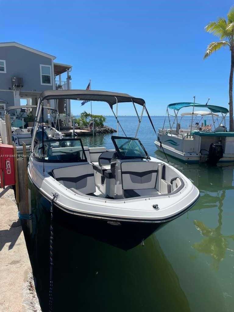 Small Image of 84961 OLD HWY 17 HWY, Islamorada Number 4