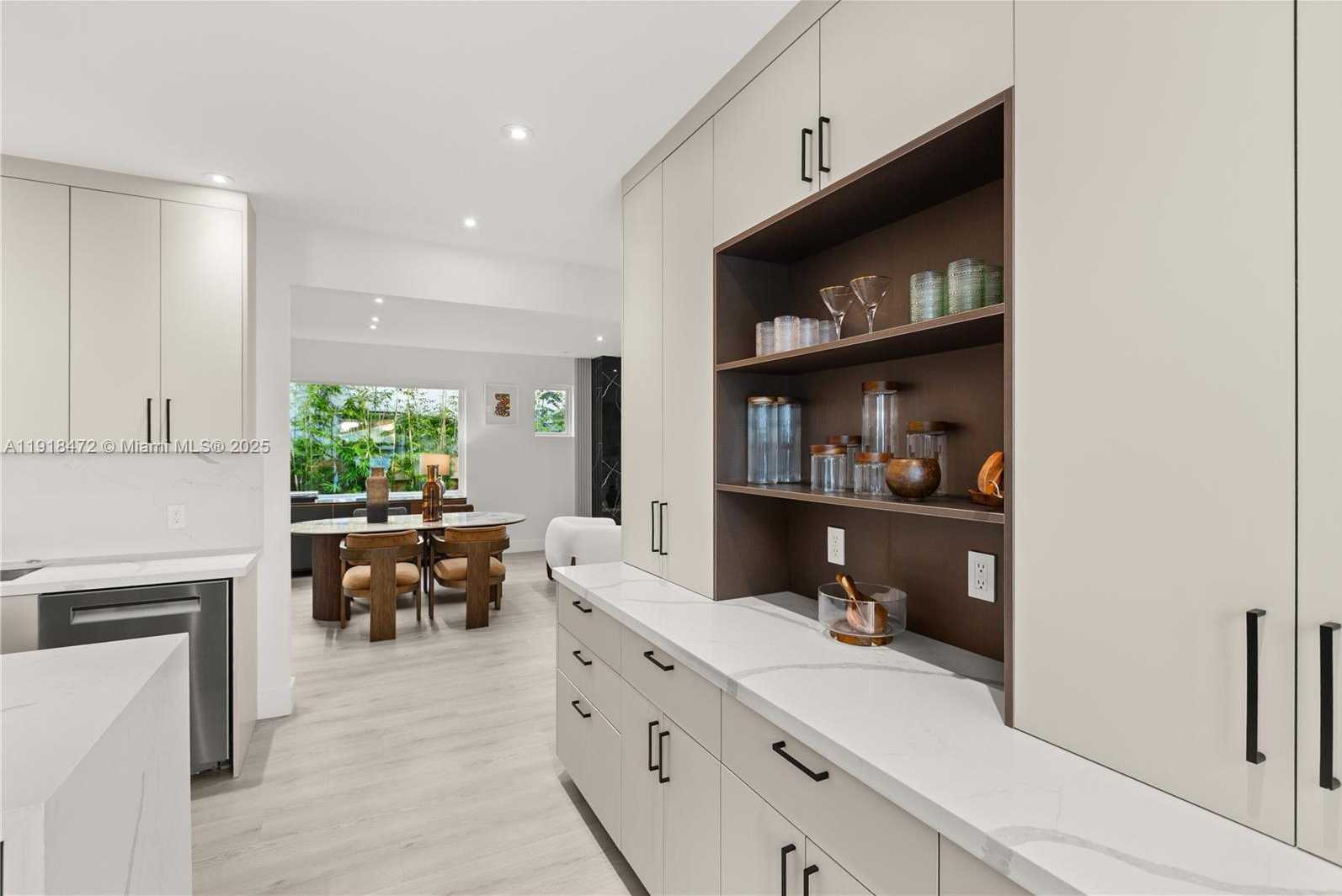 Small Image of 3616 SOUTH WEST 26TH ST, Miami Number 19