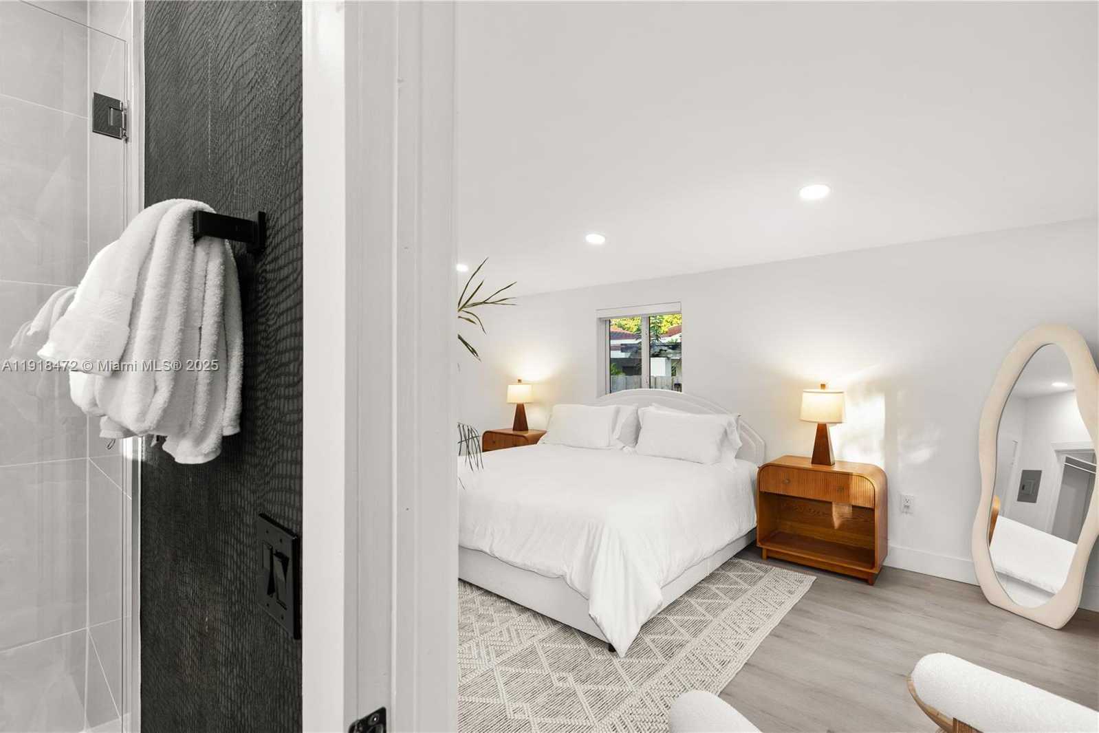 Small Image of 3616 SOUTH WEST 26TH ST, Miami Number 33