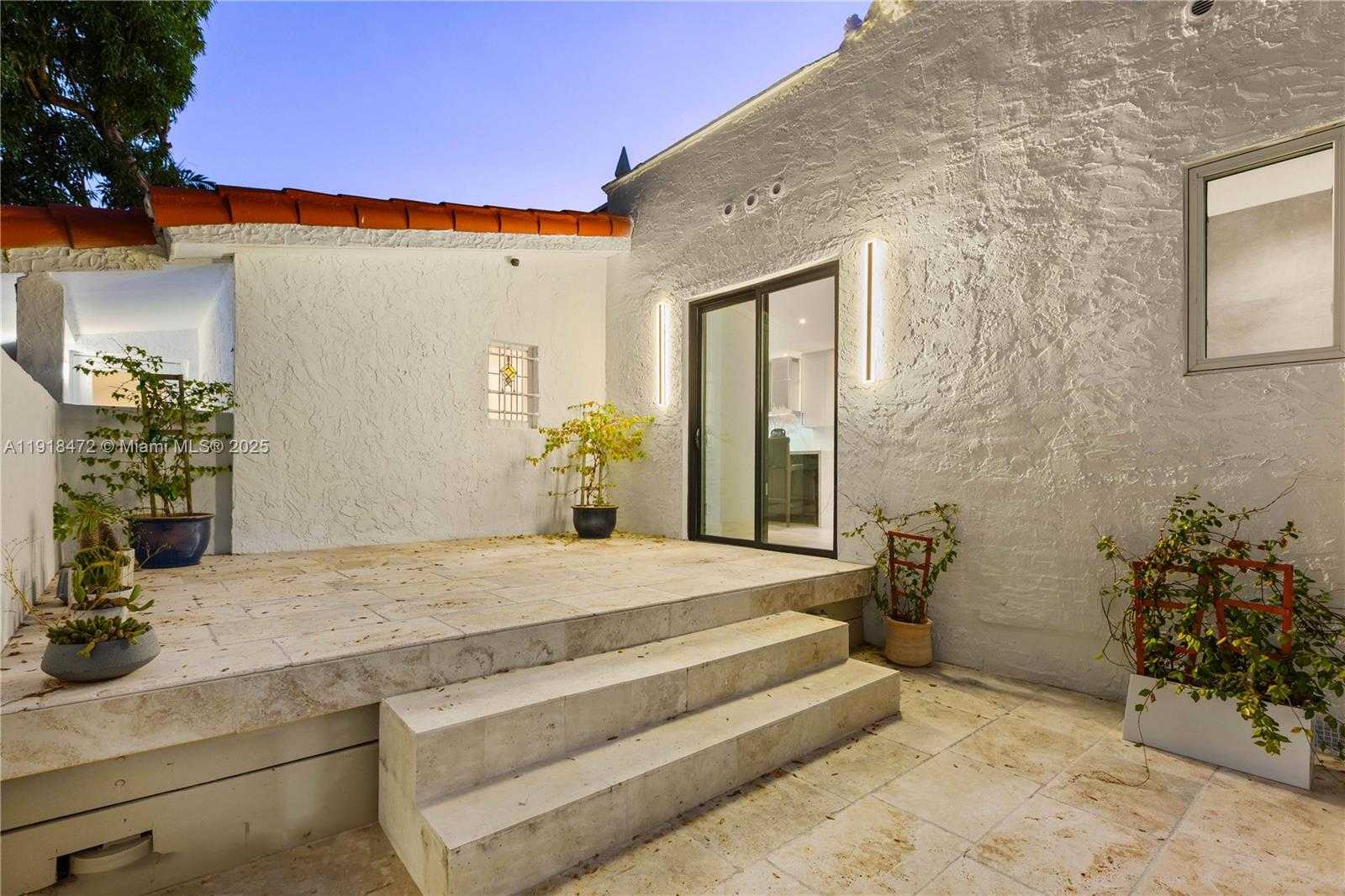 Small Image of 3616 SOUTH WEST 26TH ST, Miami Number 54