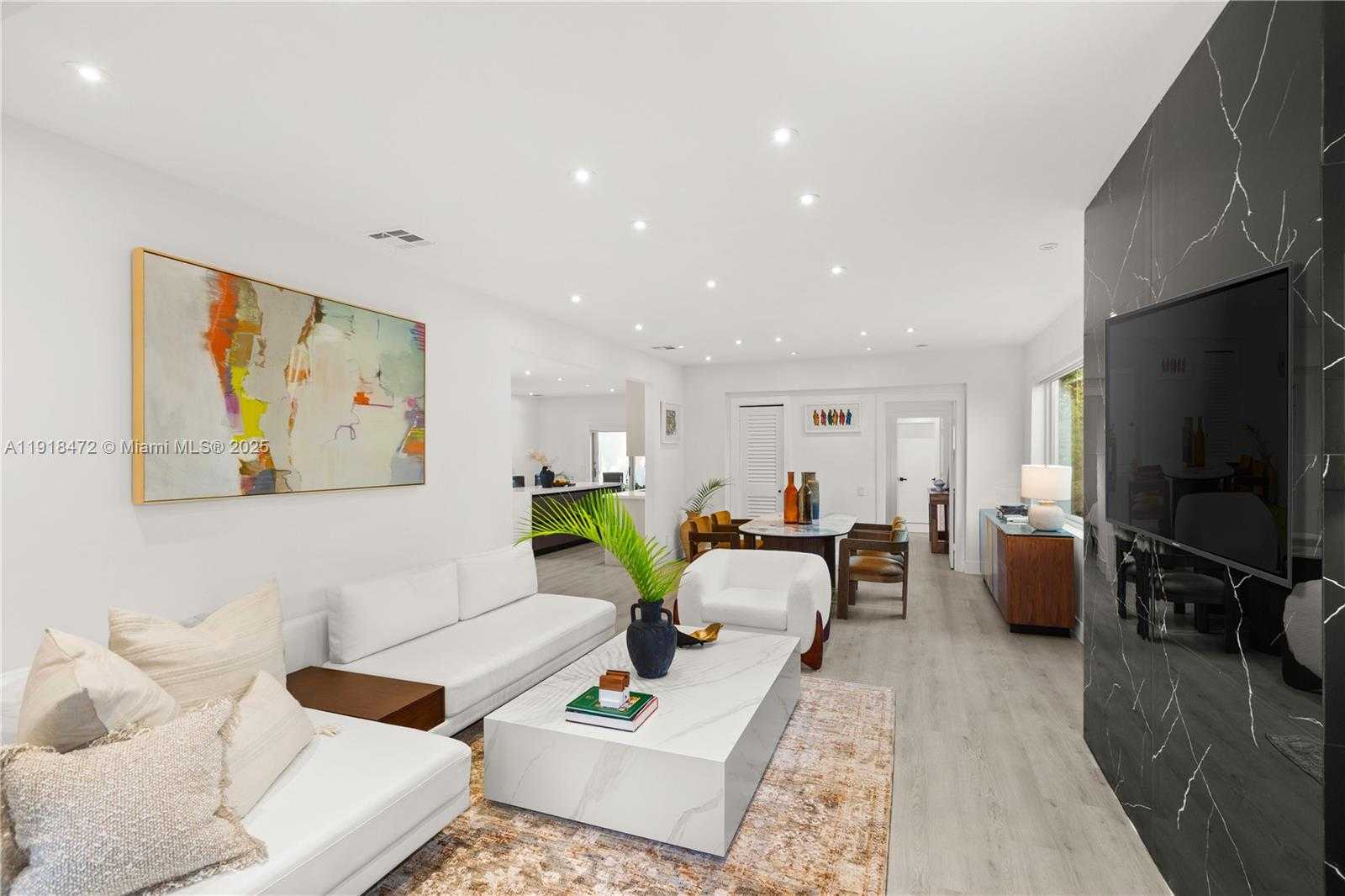 Small Image of 3616 SOUTH WEST 26TH ST, Miami Number 6