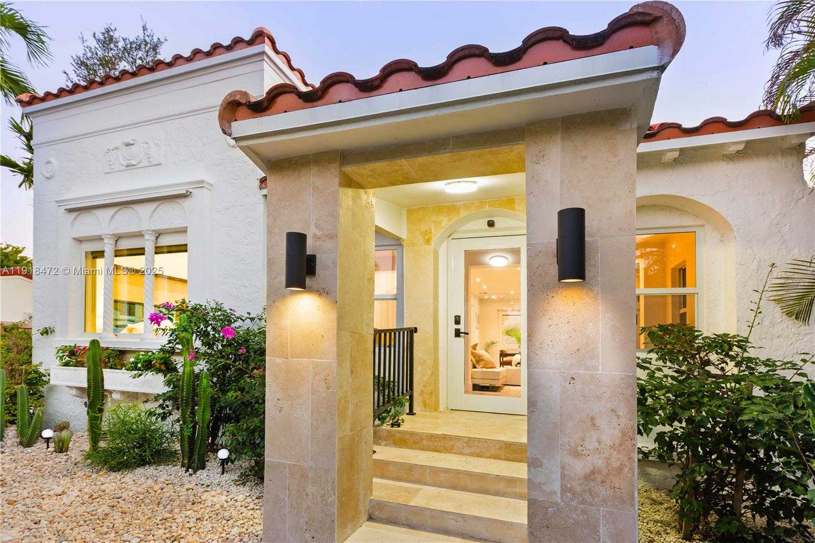 Small Image of 3616 SOUTH WEST 26TH ST, Miami Number 64